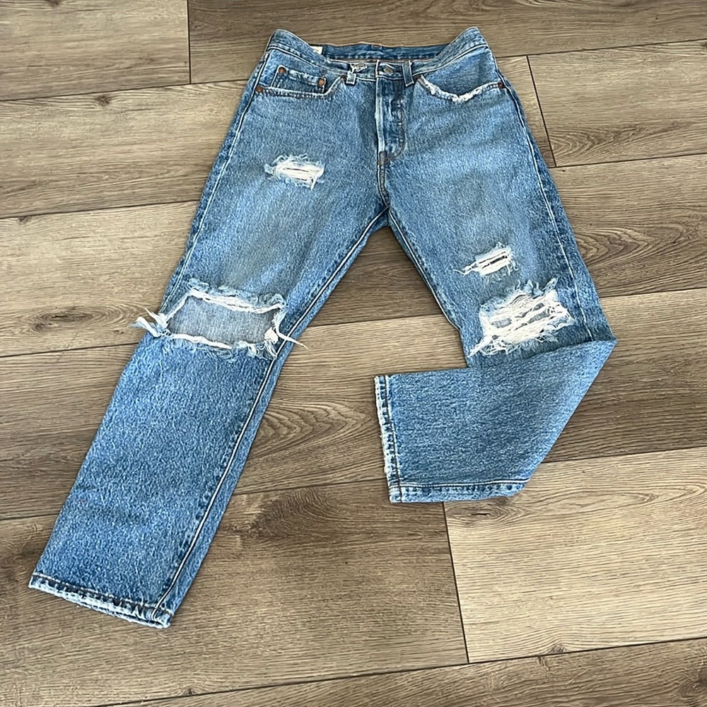 Levi’s High Waist Straight Leg Ankle Button-fly